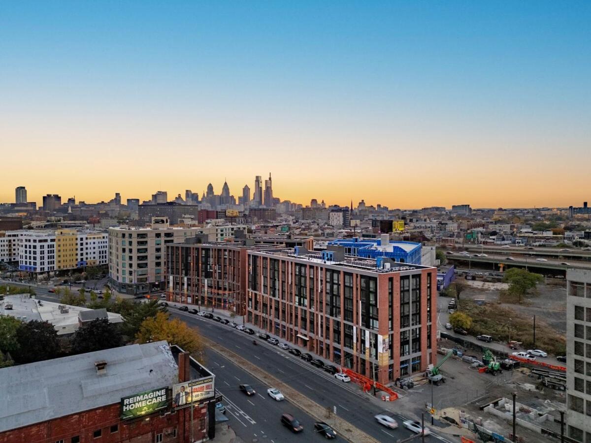 Sleeps 4! Workspace Close To Brooklyn Bowl, Fillmore *