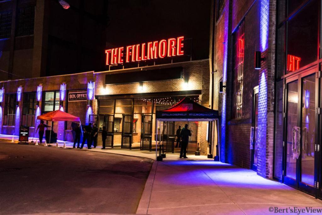 Apartment Sleeps 4! Workspace Close To Brooklyn Bowl, Fillmore *